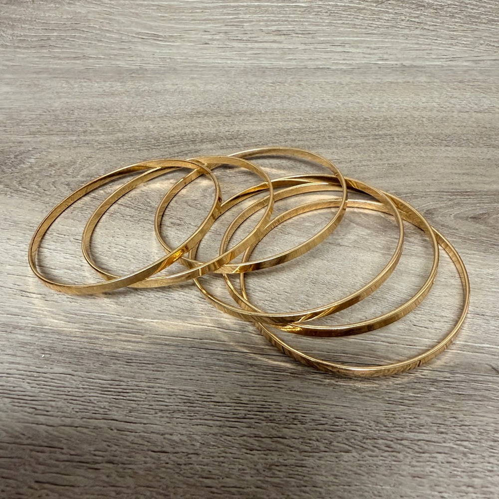 Elegant Gold Tone Bangle Set of 6